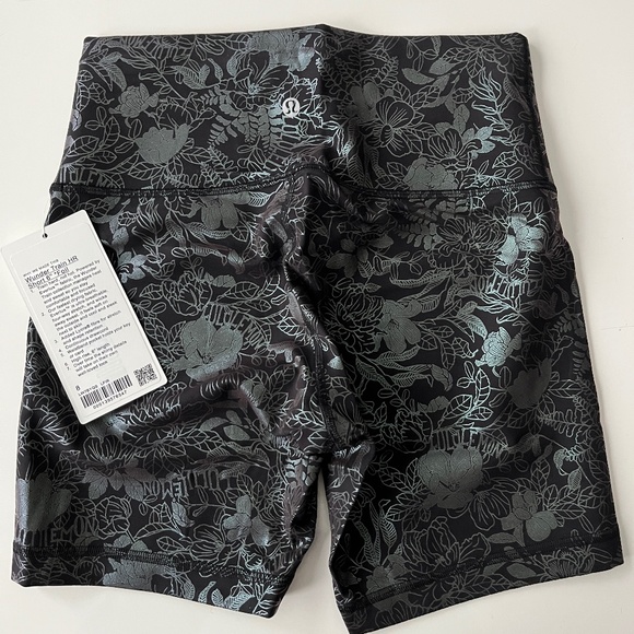 🆕 Lululemon Wunder Train Short 6", Size 8, Brand New - Picture 2 of 5